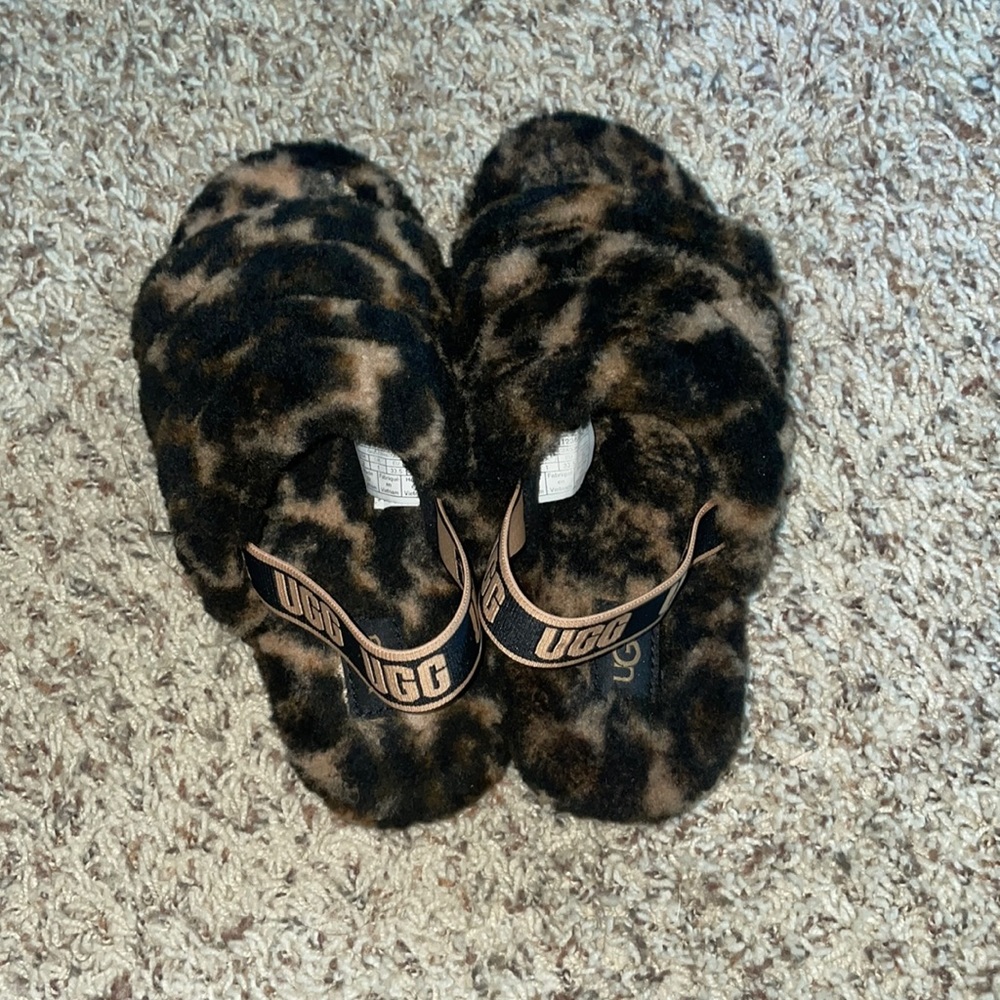 UGGS LIKE NEW!
